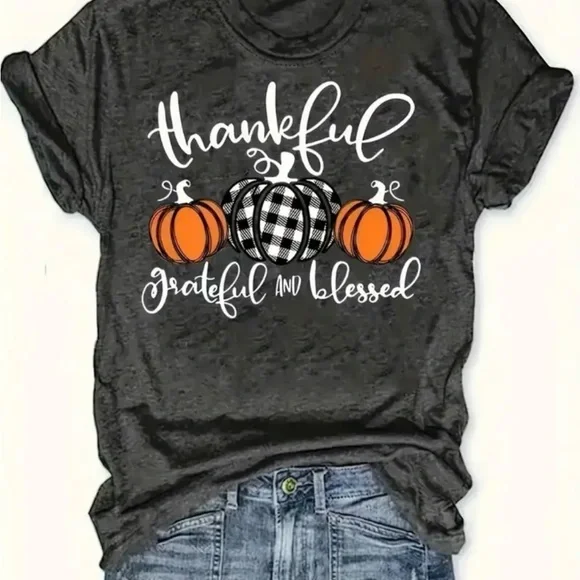 Women’s Thankful, Grateful and Blessed Graphic T-Shirt NIP - Picture 6 of 6